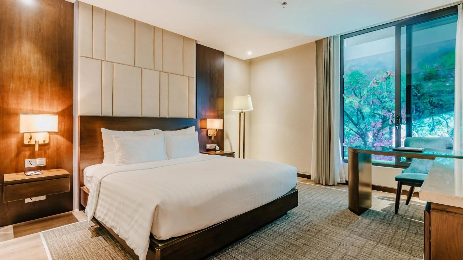 ****  New Orient Hotel Da Nang Vietnam