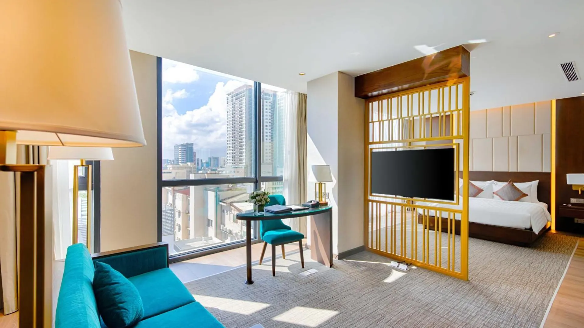 New Orient Hotel Da Nang