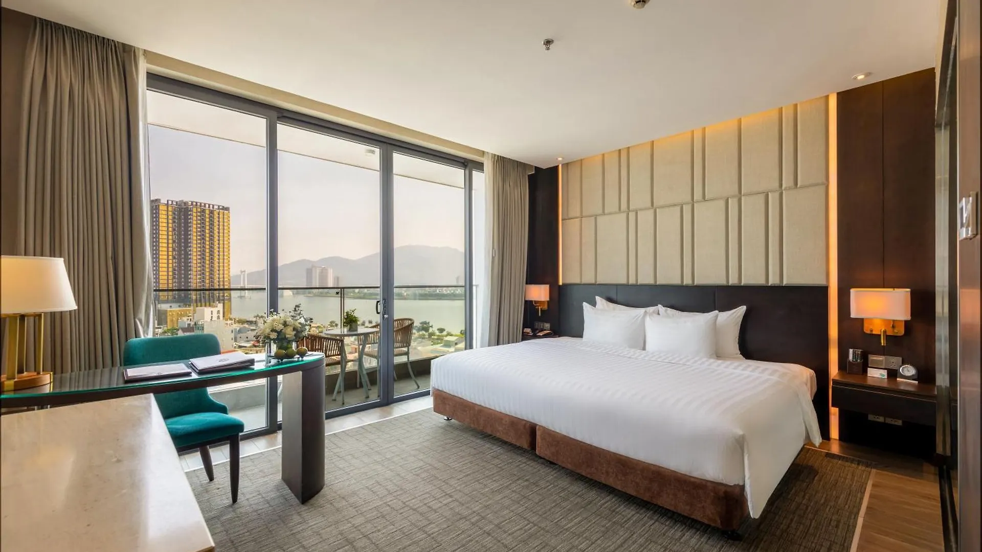 New Orient Hotel Da Nang