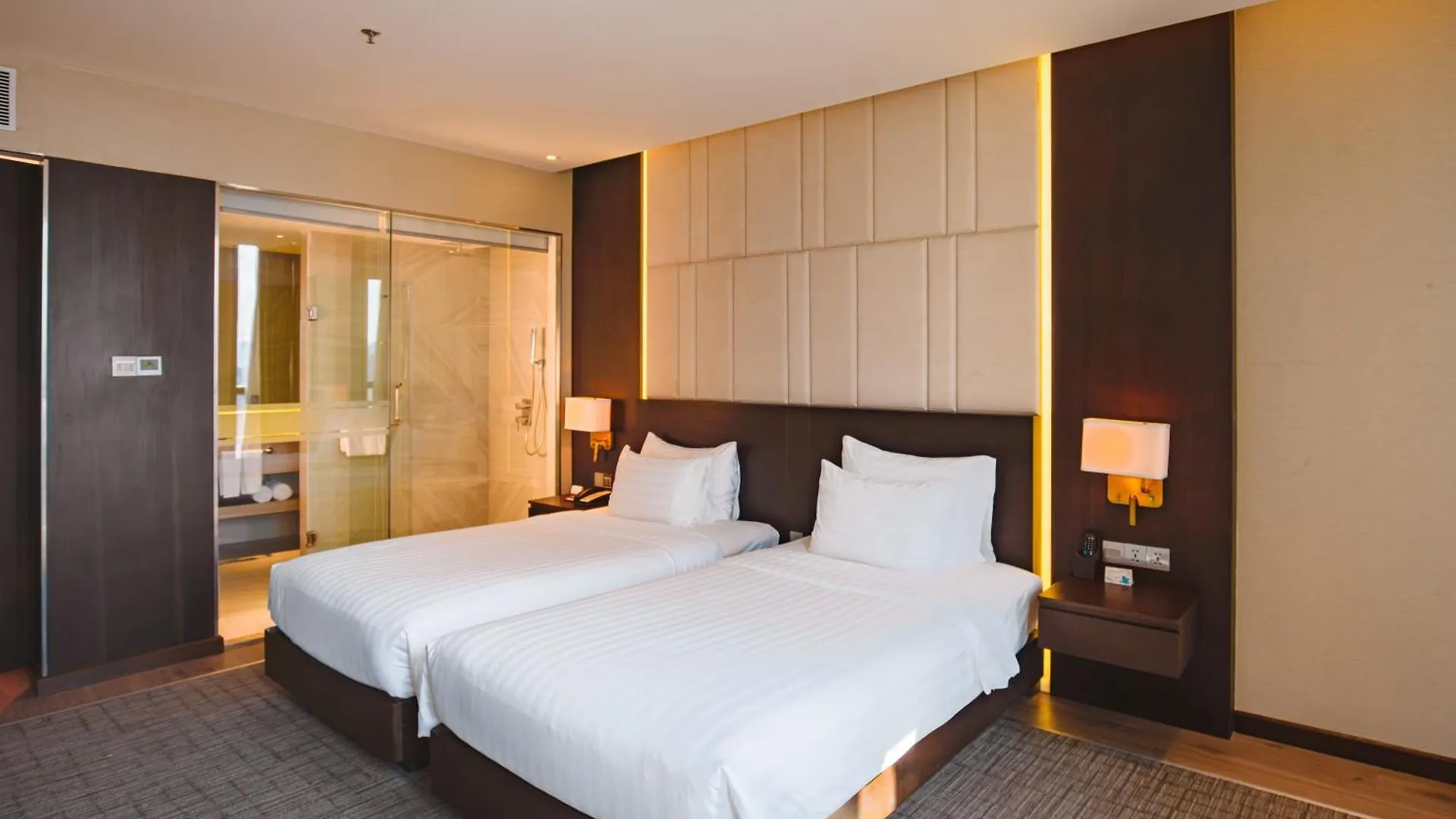 New Orient Hotel Da Nang