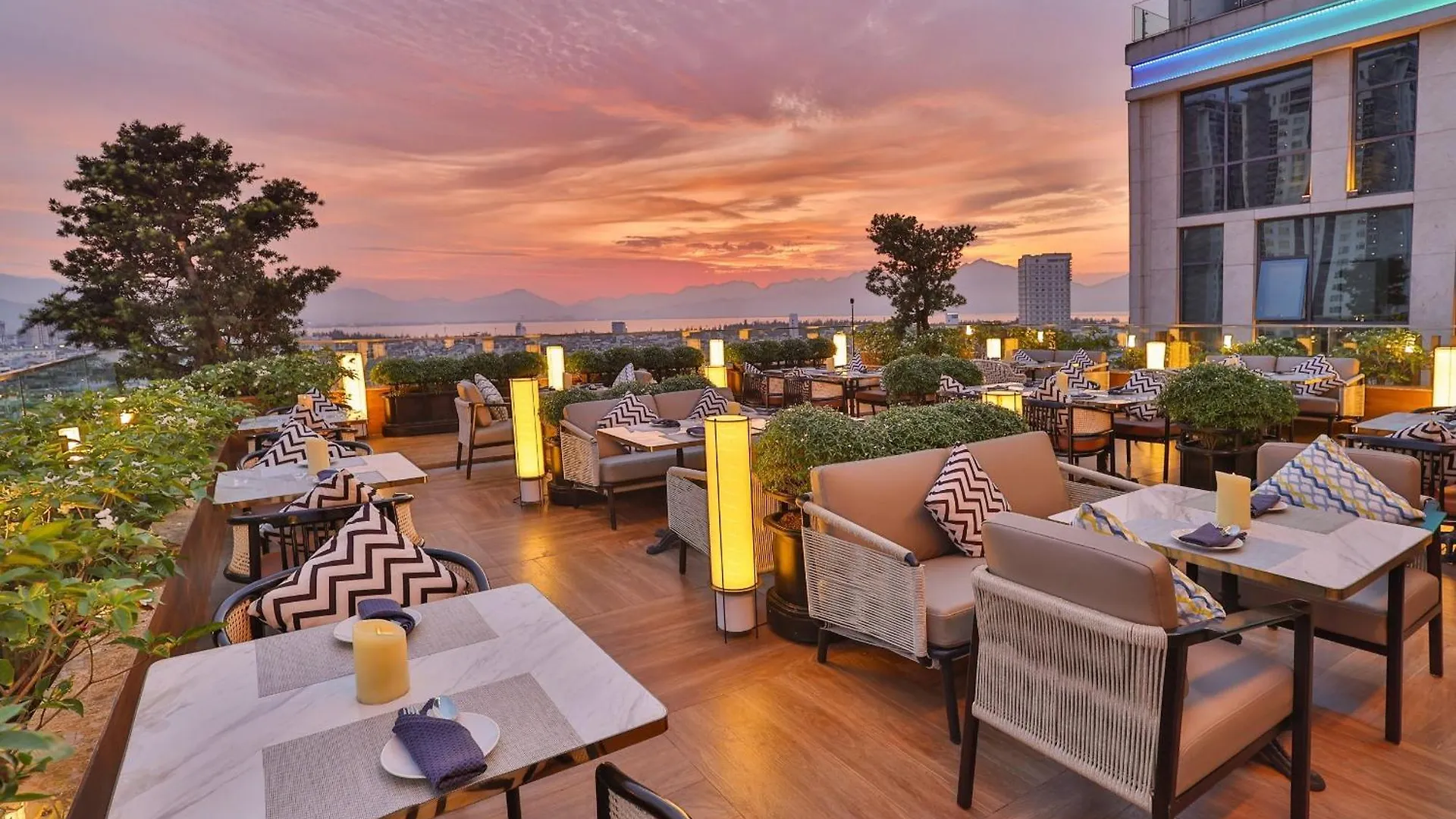 New Orient Hotel Da Nang