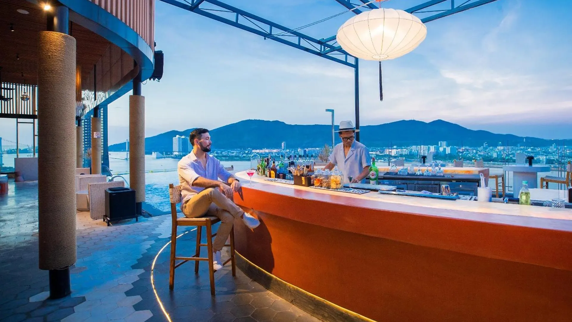 ****  New Orient Hotel Da Nang Vietnam