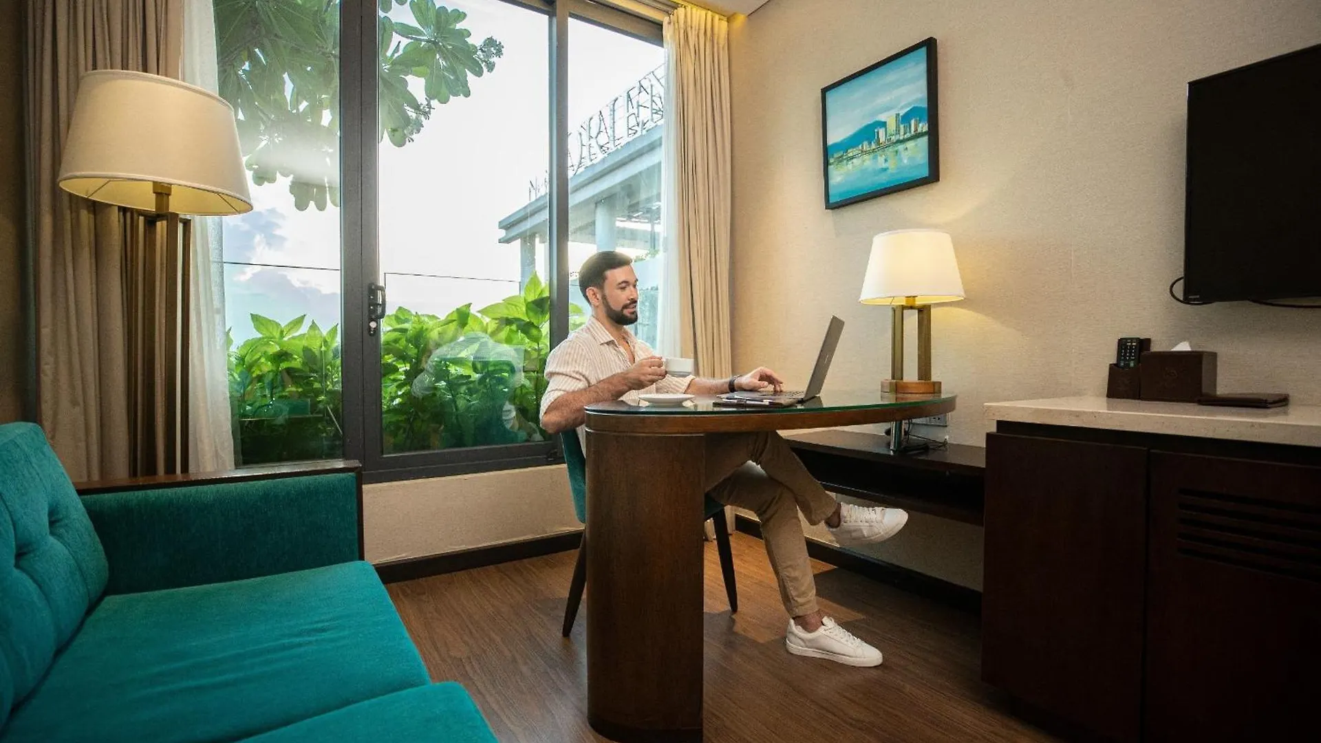 New Orient Hotel Da Nang 4*,  Vietnam